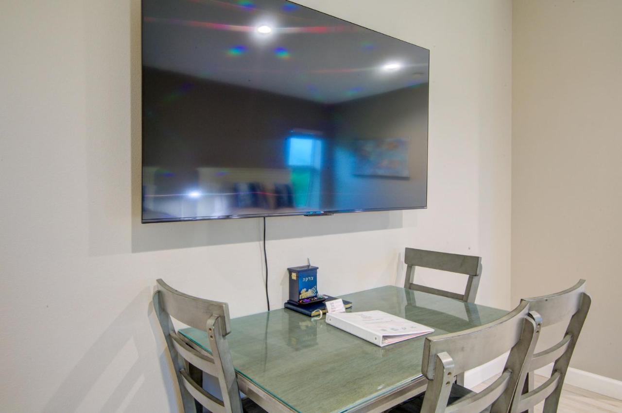 Hs#2- Modern Next To Premier Sports Complex * Bradenton
